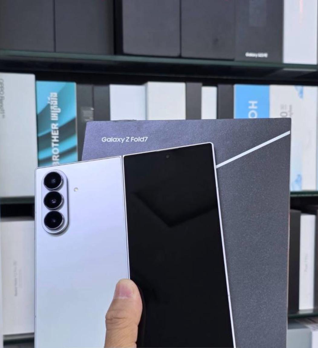 Samsung Z Fold 7