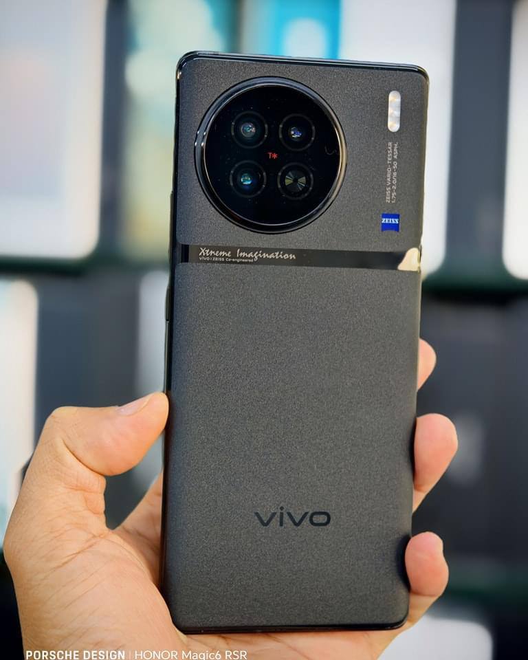 Vivo X90